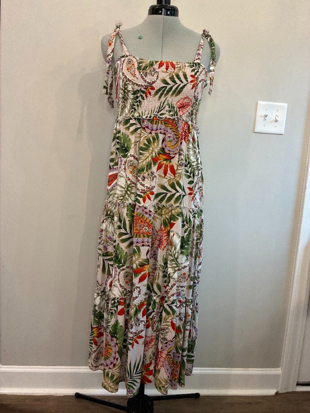 Blue Island Floral Boho Maxi Dress L Tropical Paisley Smocked Tie Shoulder 0362